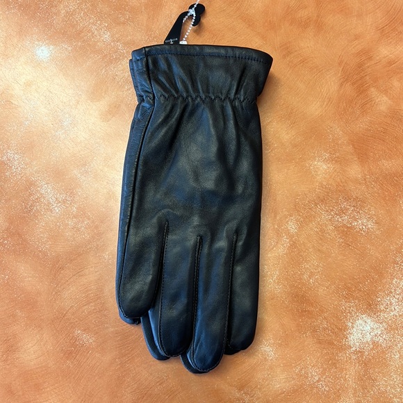 Bloomingdale's Accessories Leather Gloves Poshmark